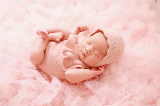 灵宝宝宝几个月可以抬头 灵宝宝宝几个月可以抬头